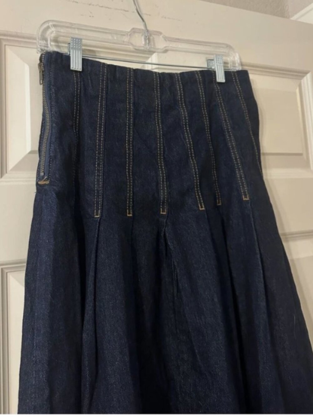 Free Assembly Stitch Pleated Denim Midi Skirt Sz 10 or Size 12 - Picture 3 of 3